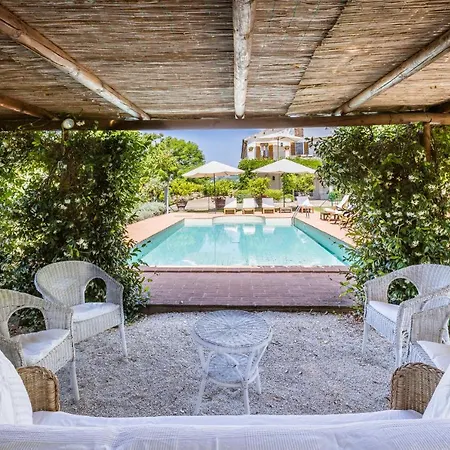 Dei Limoni Villa *